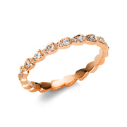 Ring    aus 750/-18 Karat Rotgold mit 38 Diamanten 0