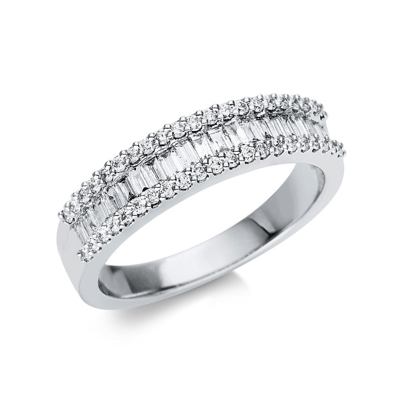 Ring    aus 750/-18 Karat Weißgold mit 67 Diamanten 0