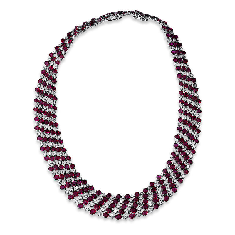 Collier mit Rubin  aus 750/-18 Karat Weißgold mit 234 Diamanten 13