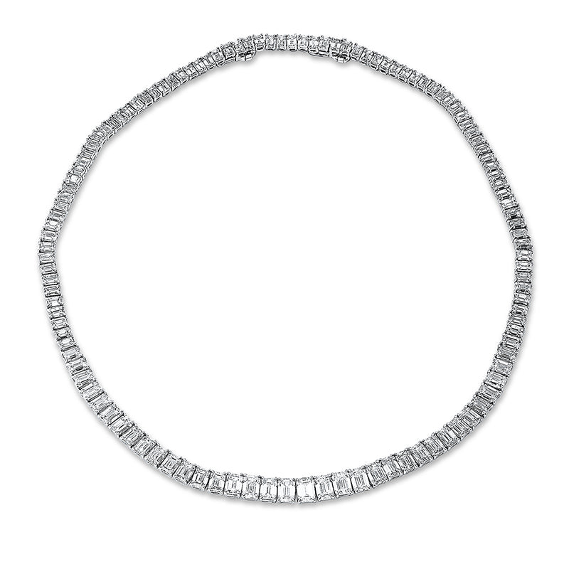Collier mit Rubin  aus 750/-18 Karat Weißgold mit 119 Diamanten 28
