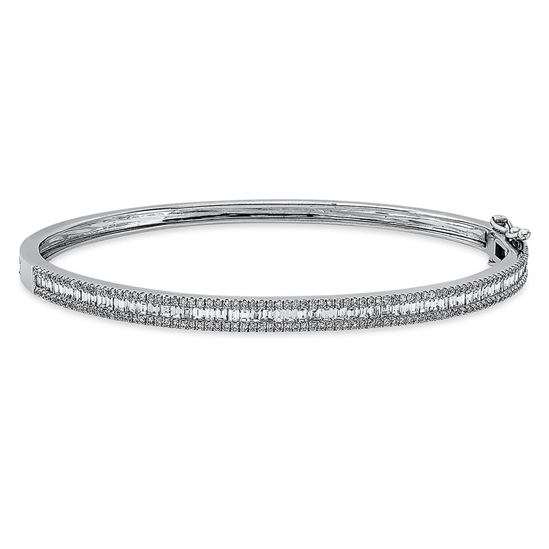 Armreif    aus 750/-18 Karat Weißgold mit 222 Diamanten 1
